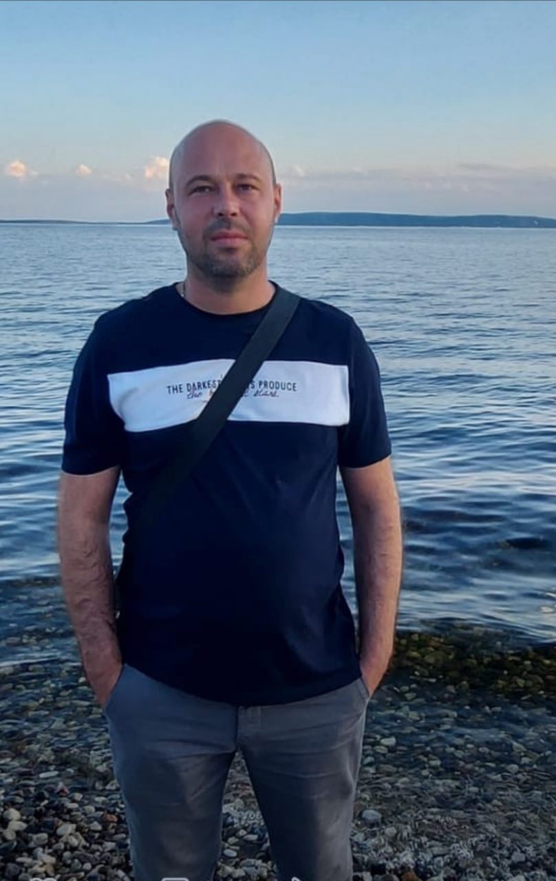 Руслан Карелин